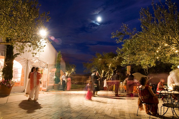 Outdoors Wedding Prepare for an Outdoors Wedding