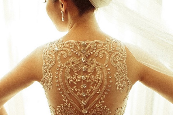 portrait back wedding dress