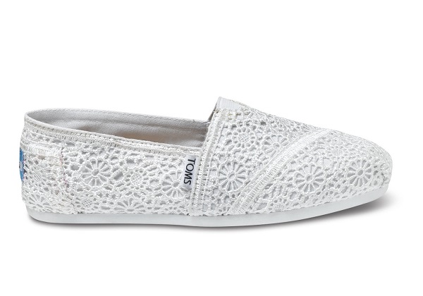 wedding flats lace Toms